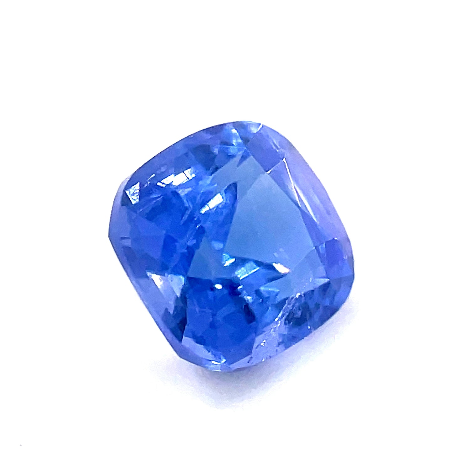 0.85CT CUSHION TANZANITE