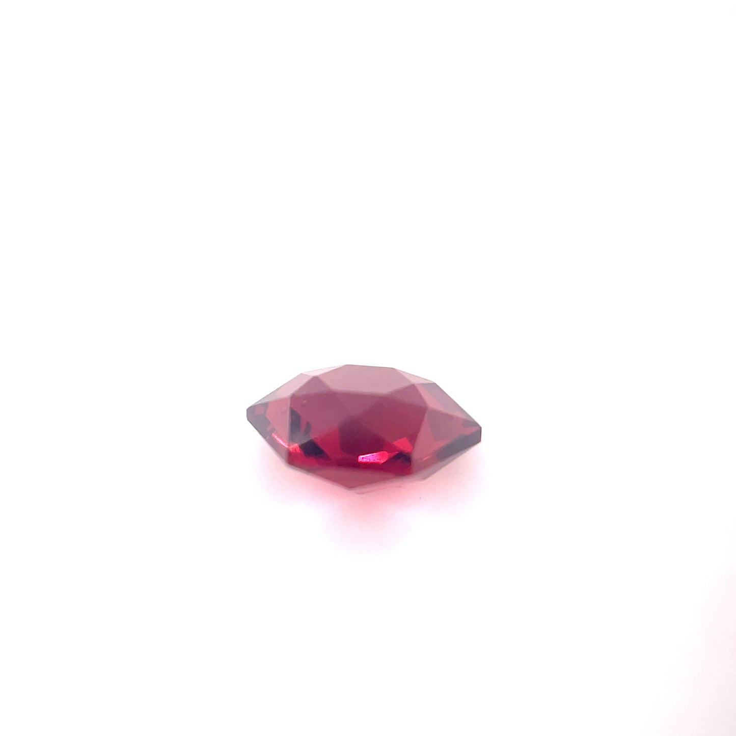 1.17CT HEXAGON GARNET, MOZAMBIQUE