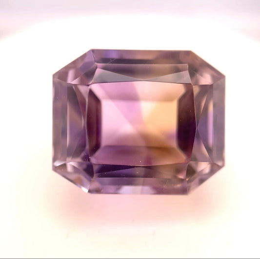 17.6CT AMETRINE , BOLIVIA