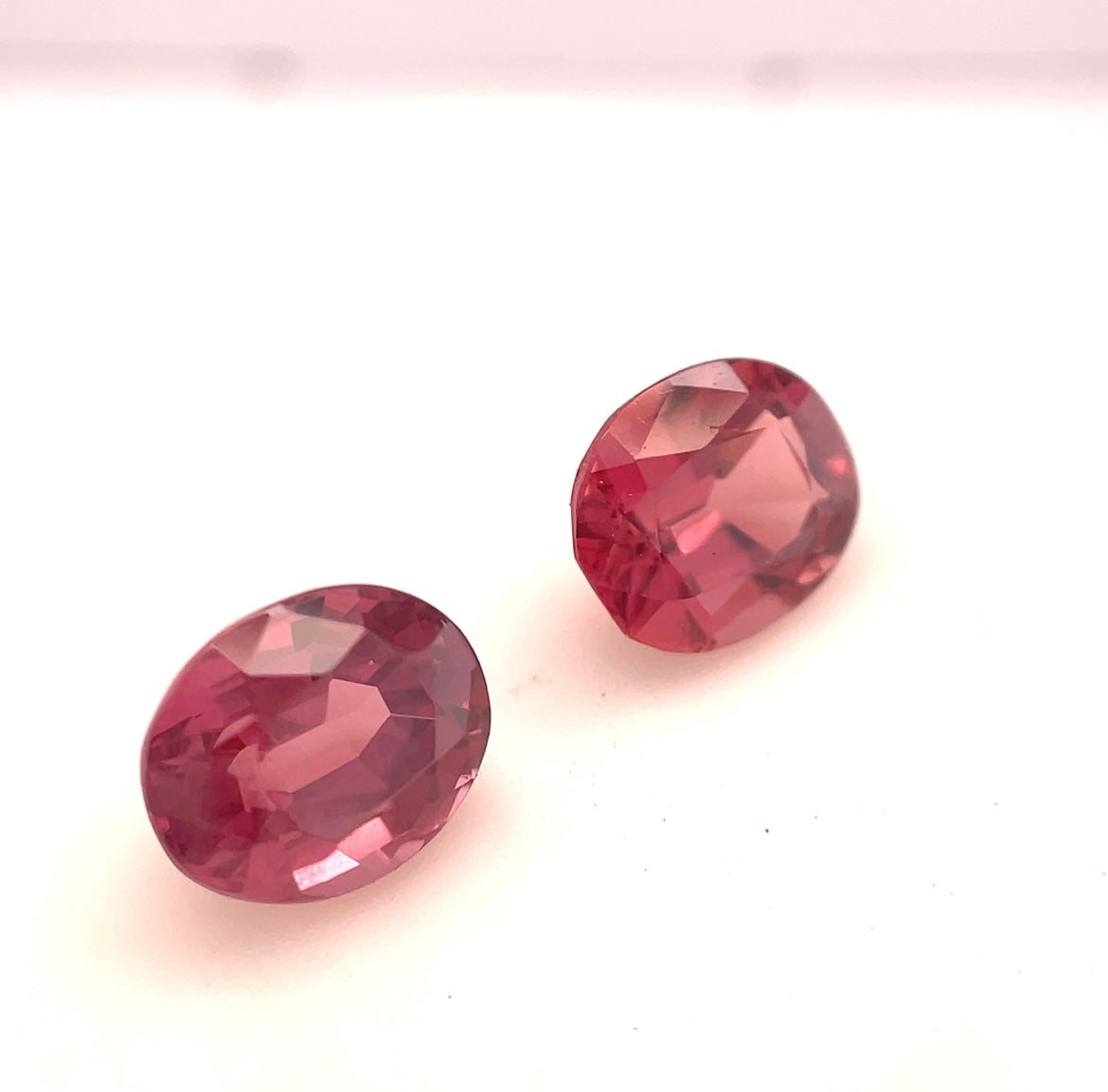 MALAYA GARNET PAIR