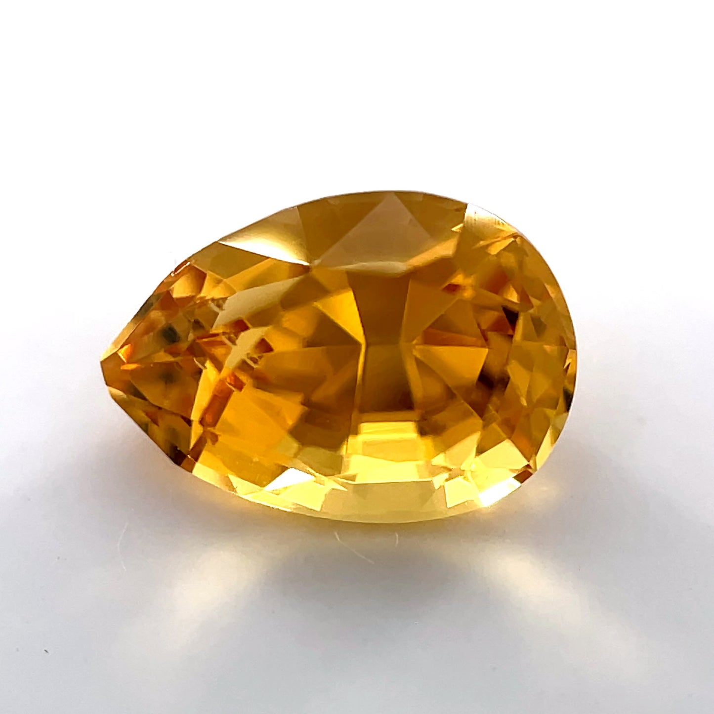 1CT PEAR CUT GOLDEN BERYL