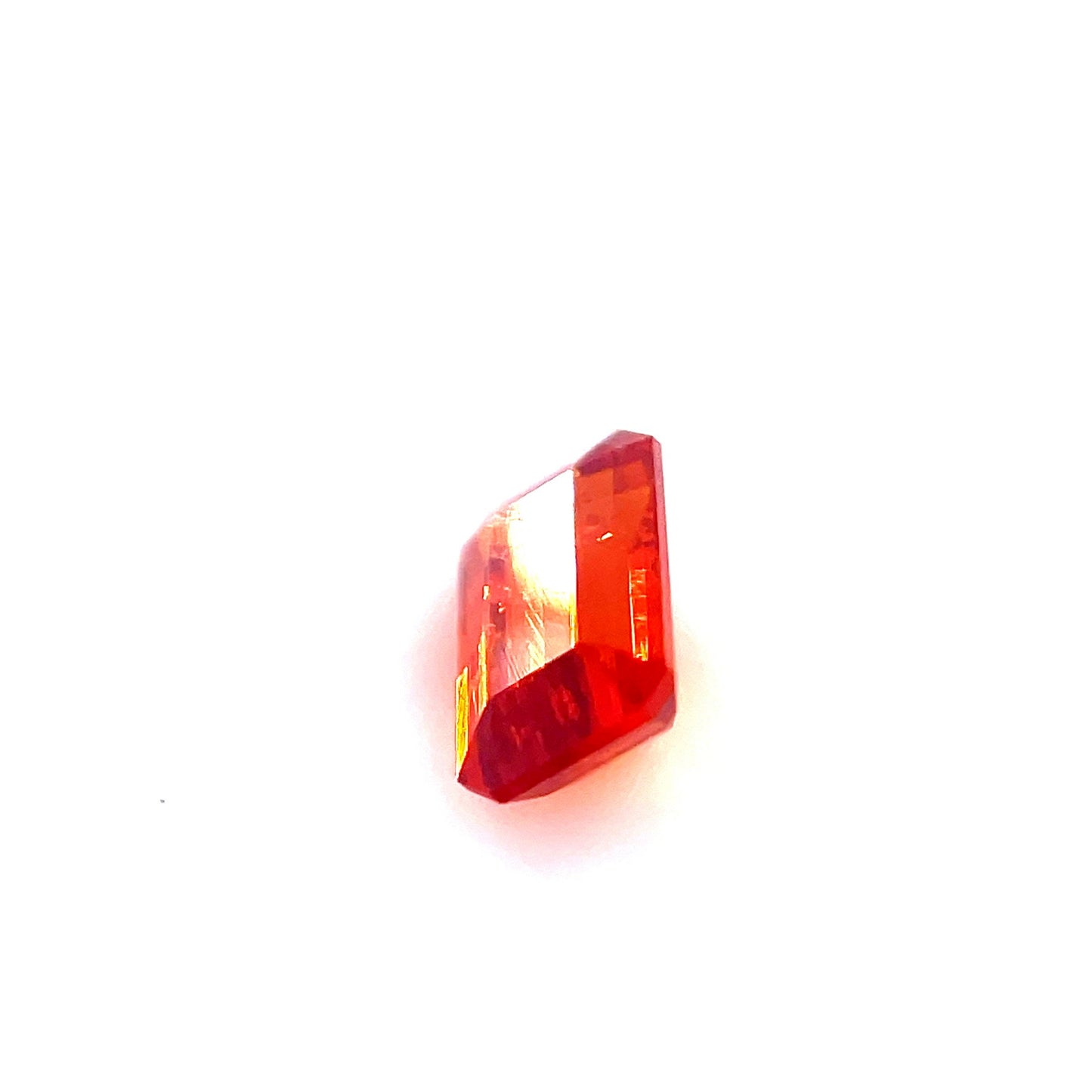 0.59CT OCTAGON GARNET, SPESSARTITE