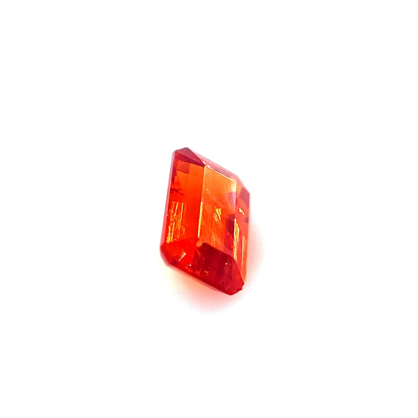 0.59CT OCTAGON GARNET, SPESSARTITE