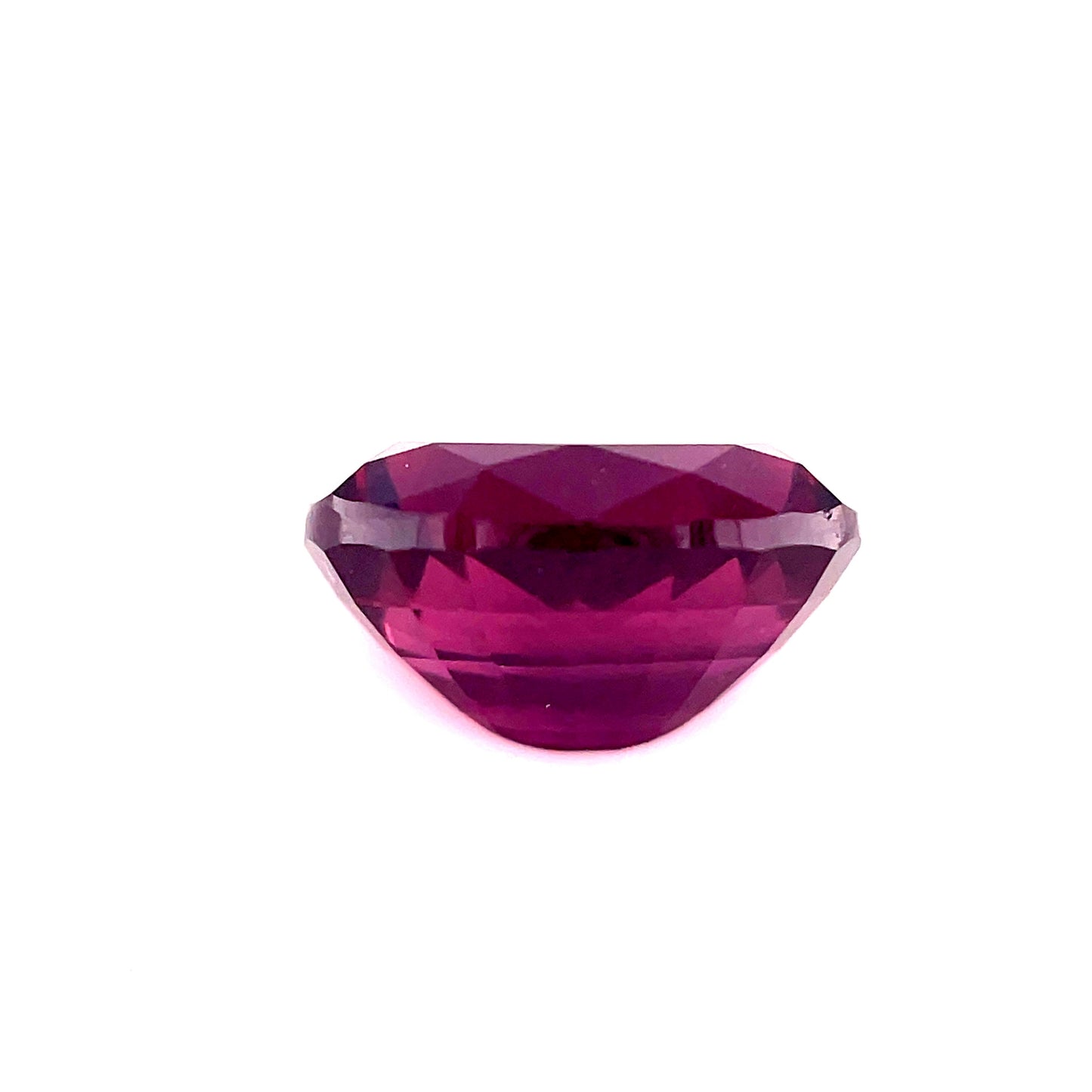 2.62CT OVAL RHODOLITE GARNET, TANZANIA