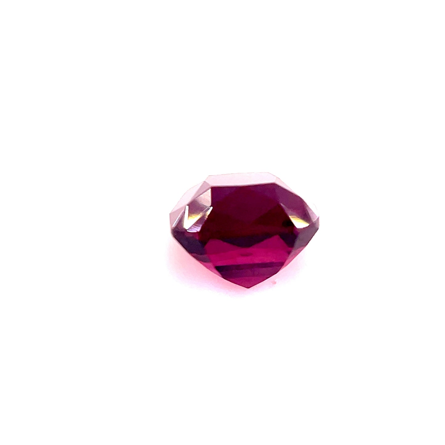 1.5CT CUSHION RHODOLITE GARNET, TANZANIA