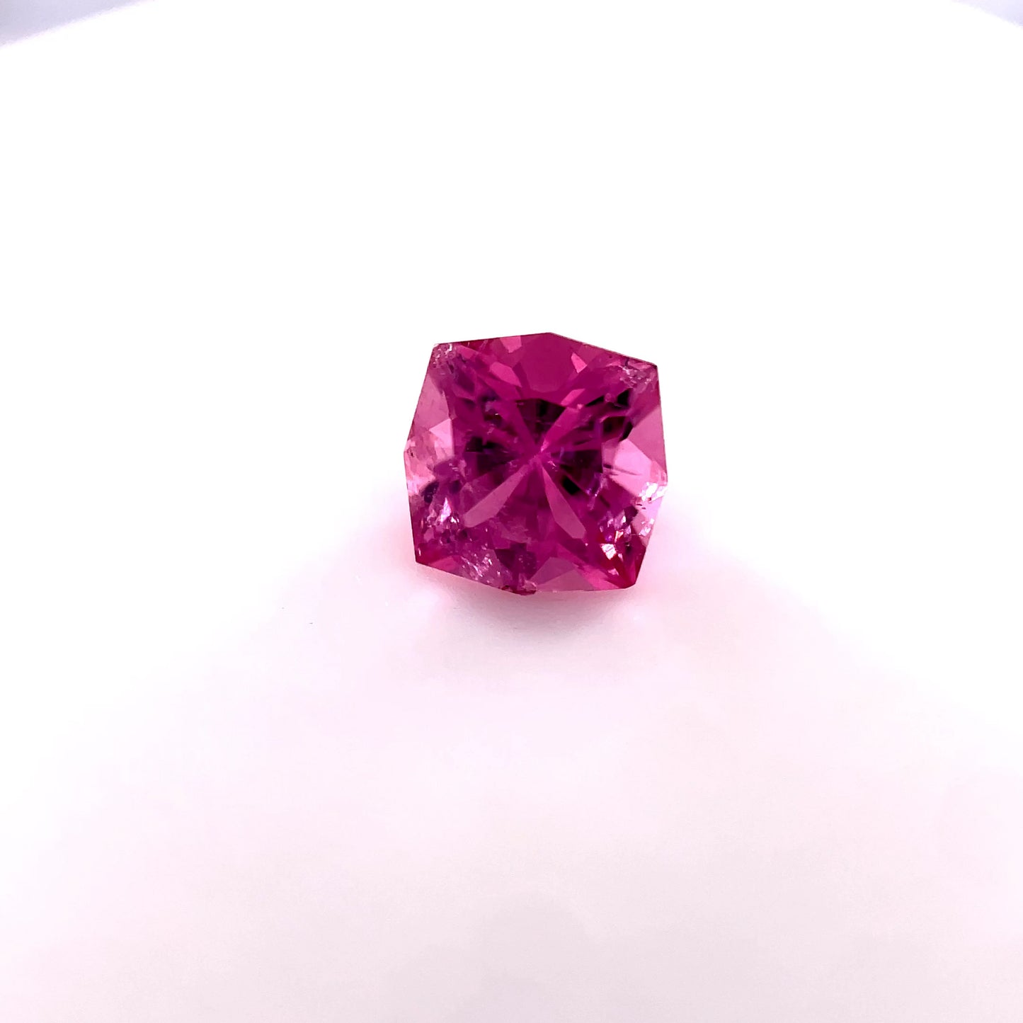 1.1CT RUBELITE TOURMALINE