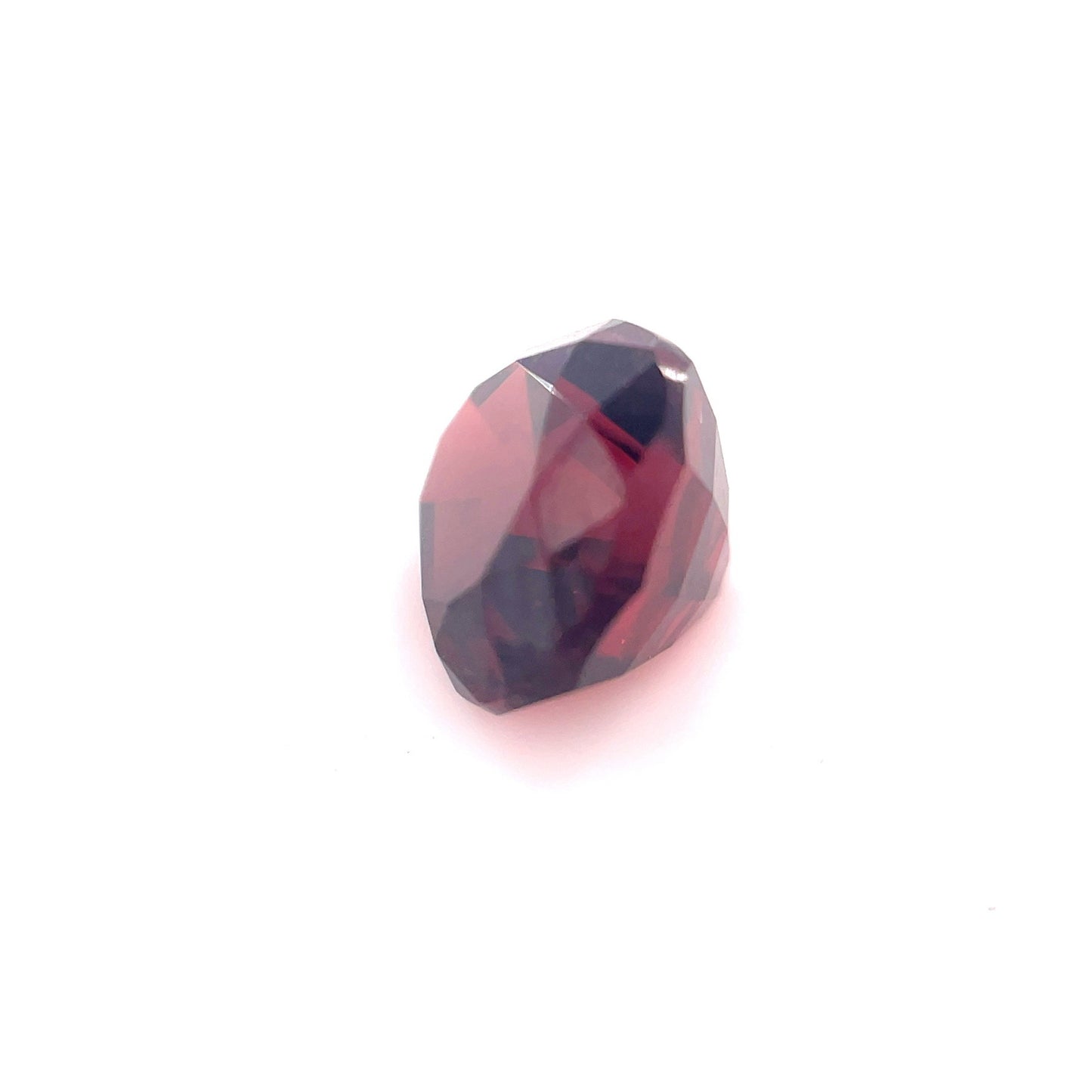 3.3CT DROP SHAPE GARNET