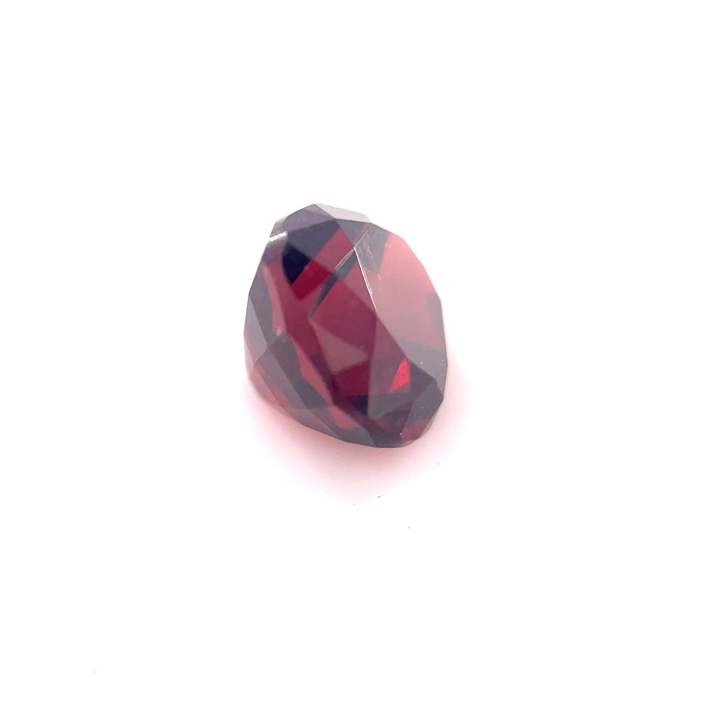 3.3CT DROP SHAPE GARNET