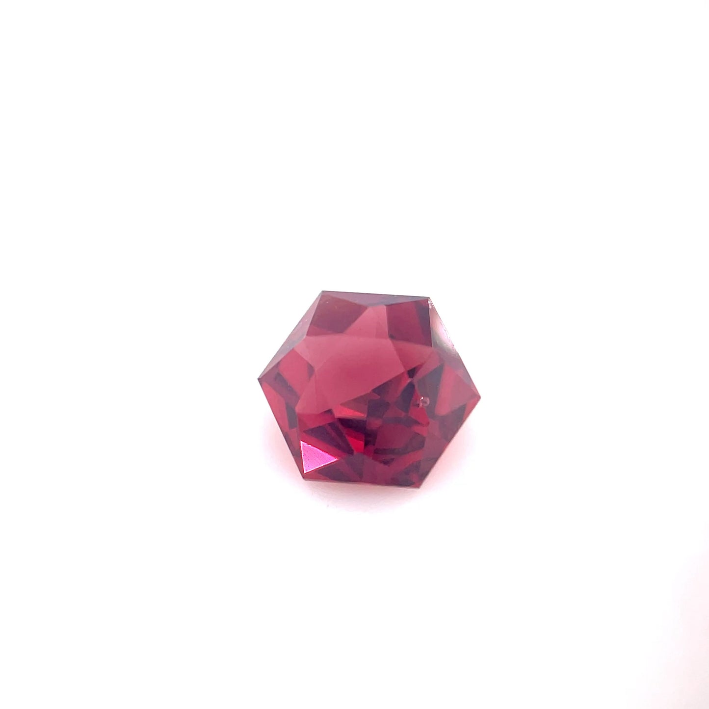 1.17CT HEXAGON GARNET, MOZAMBIQUE
