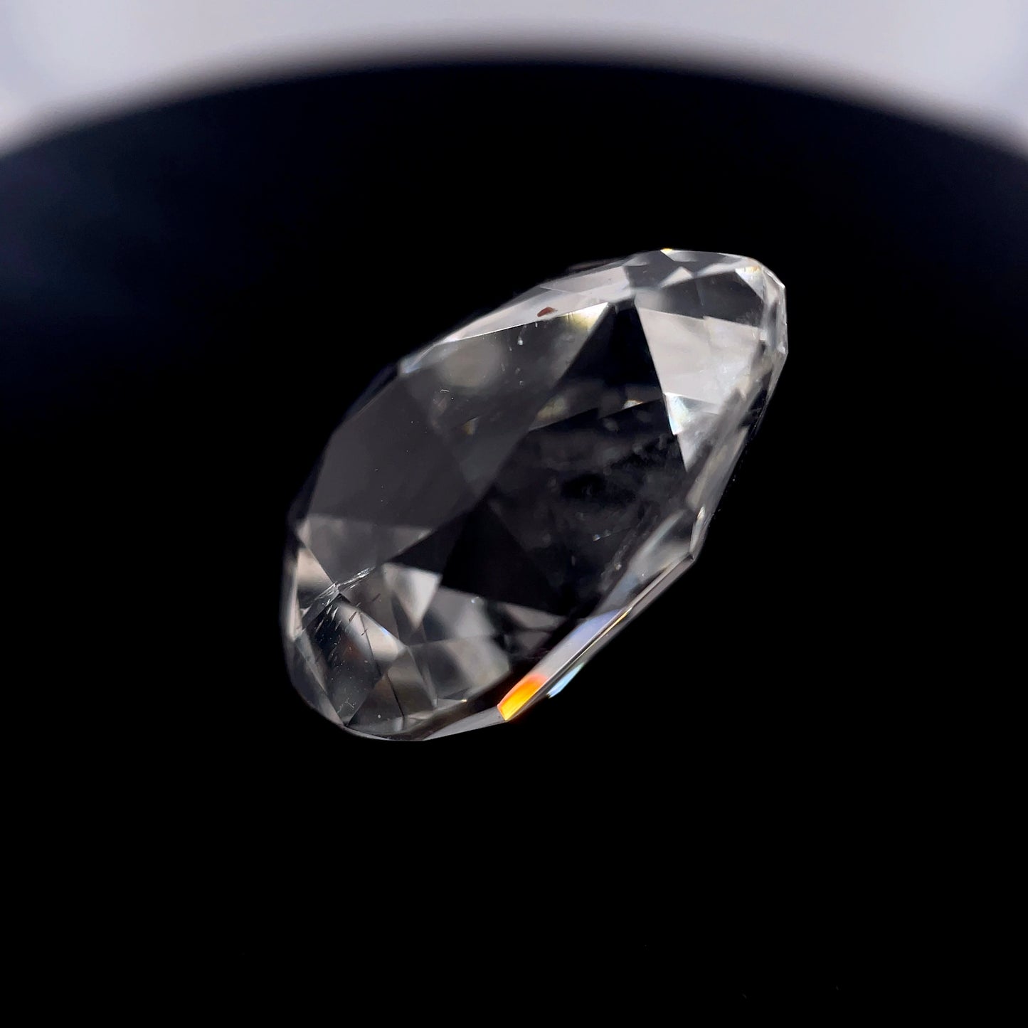 12.76CT PEAR CUT WHITE TOPAZ