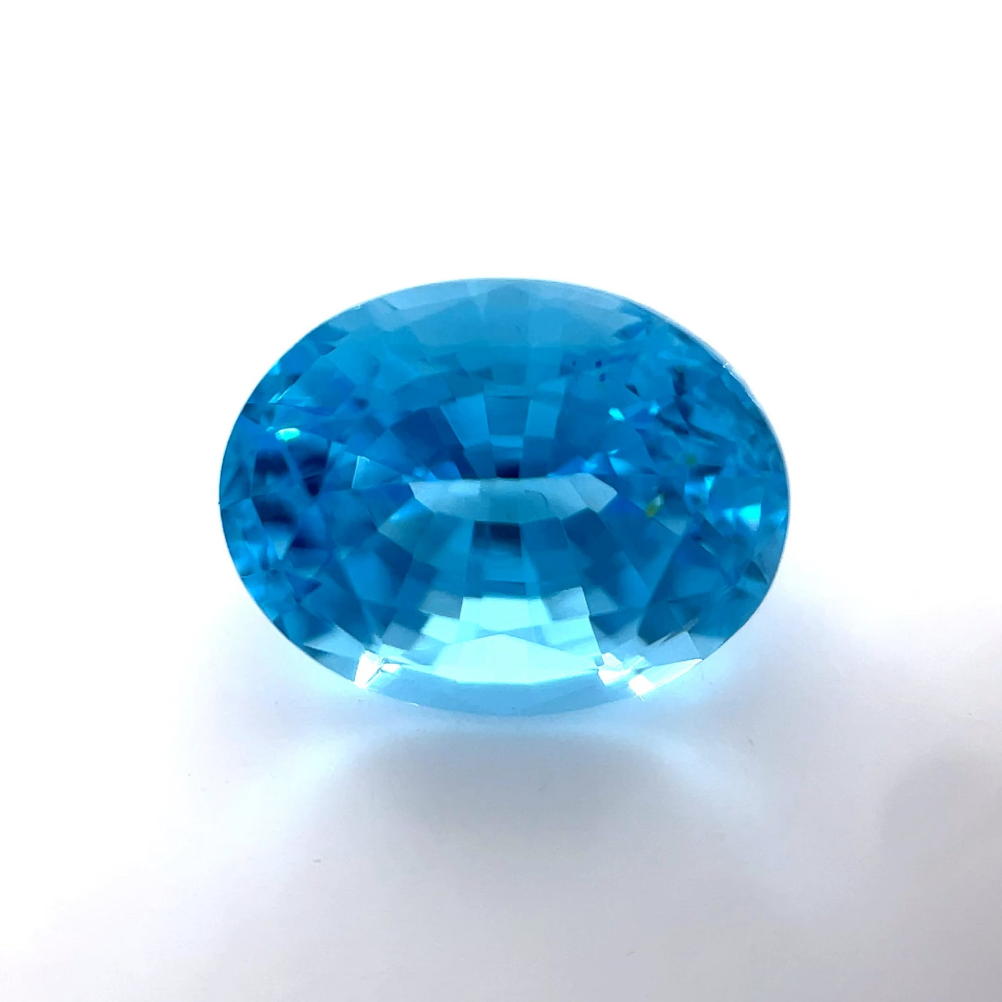 3.38CT SWISS BLUE TOPAZ