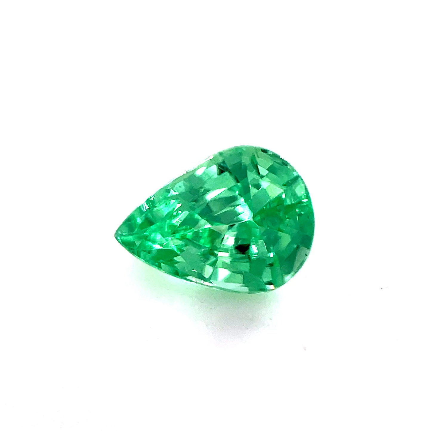 0.68CT PEAR TSAVORITE GARNET